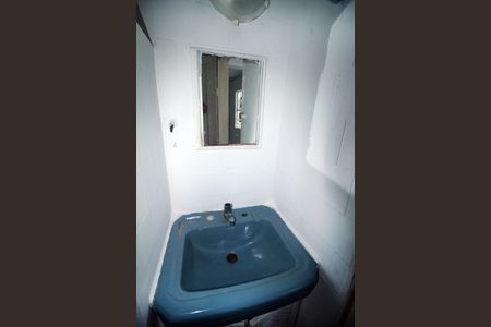 Casa à venda com 70m², 2 quartos e 1 vagaBanheiro 2