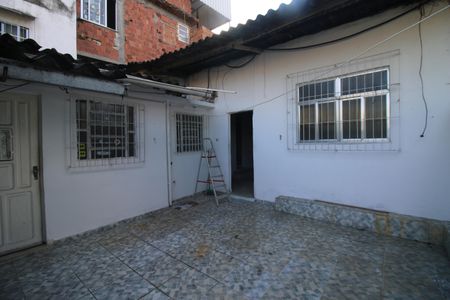 Casa à venda com 70m², 2 quartos e 1 vagaQuintal