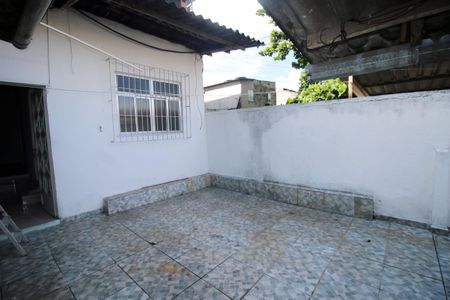 Casa à venda com 70m², 2 quartos e 1 vagaQuintal