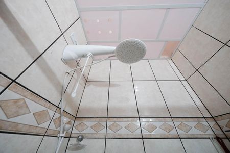 Casa à venda com 120m², 3 quartos e 1 vagaBanheiro