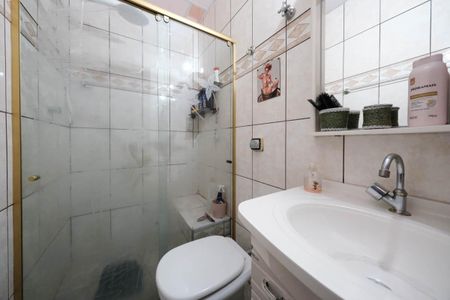 Casa à venda com 120m², 3 quartos e 1 vagaBanheiro