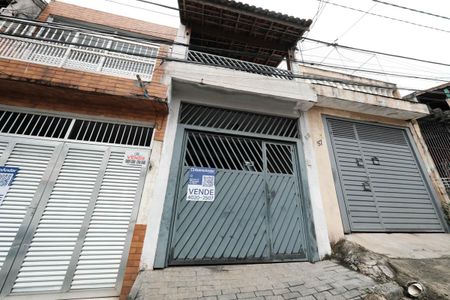 Casa à venda com 120m², 3 quartos e 1 vagaFachada