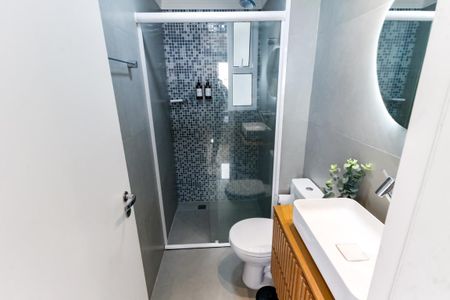 Apartamento à venda com 67m², 2 quartos e 1 vaga Apartamento à venda com 67m², 2 quartos e 1 vagaBanheiro Corredor