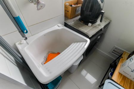 Apartamento à venda com 67m², 2 quartos e 1 vaga Apartamento à venda com 67m², 2 quartos e 1 vagaDetalhe da area de serviço