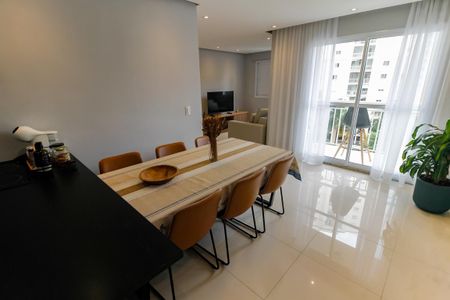 Sala de apartamento à venda com 2 quartos, 67m² em Vila Andrade, São Paulo