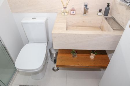 Apartamento à venda com 97m², 2 quartos e 2 vagas Apartamento à venda com 97m², 2 quartos e 2 vagasBanheiro Social