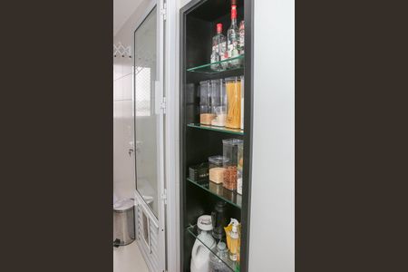 Apartamento à venda com 97m², 2 quartos e 2 vagas Apartamento à venda com 97m², 2 quartos e 2 vagasCozinha e Área de Serviço