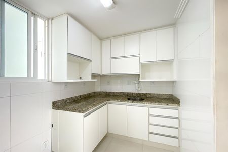 Apartamento para alugar com 120m², 3 quartos e 1 vaga Apartamento para alugar com 120m², 3 quartos e 1 vagaCozinha