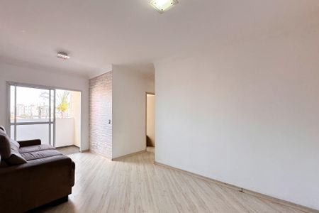Apartamento para alugar com 73m², 3 quartos e 1 vagaSala