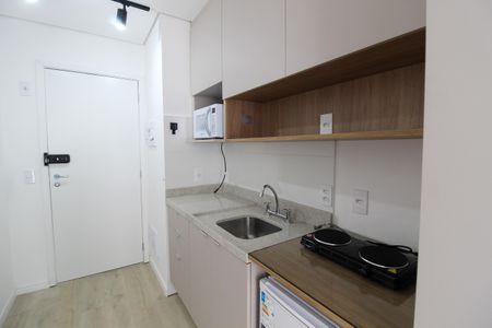 Cozinha de apartamento à venda com 1 quarto, 20m² em Butantã, São Paulo
