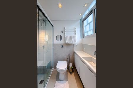 Apartamento para alugar com 102m², 3 quartos e 1 vaga Apartamento para alugar com 102m², 3 quartos e 1 vagaBanheiro da Suíte