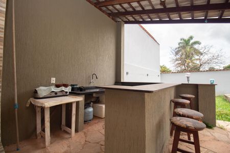 Casa de condomínio para alugar com 600m², 3 quartos e 4 vagasChurrasqueira