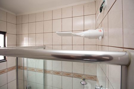 Casa de condomínio para alugar com 600m², 3 quartos e 4 vagasBanheiro Social