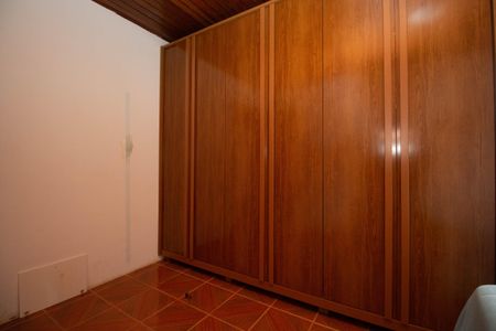 Casa de condomínio para alugar com 600m², 3 quartos e 4 vagasQuarto 1