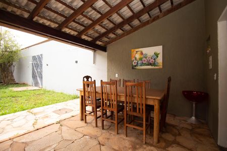 Casa de condomínio para alugar com 600m², 3 quartos e 4 vagasChurrasqueira