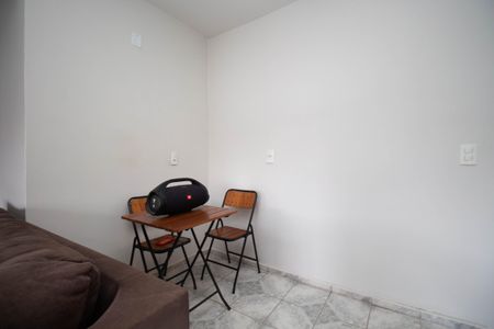 Casa de condomínio para alugar com 600m², 3 quartos e 4 vagasSala 2