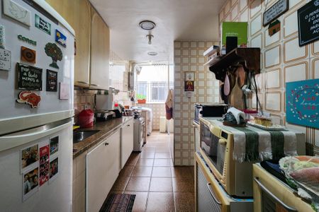 Apartamento à venda com 113m², 2 quartos e 2 vagasCozinha 