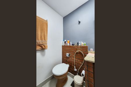 Apartamento à venda com 113m², 2 quartos e 2 vagasBanheiro da Suíte 