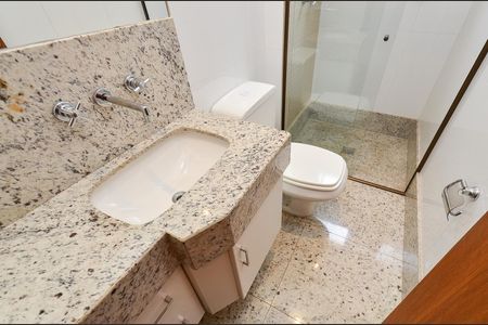 Apartamento para alugar com 150m², 4 quartos e 2 vagasBanheiro Social