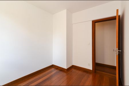 Apartamento para alugar com 150m², 4 quartos e 2 vagasQuarto 2