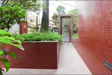 Apartamento para alugar com 150m², 4 quartos e 2 vagasEntrada