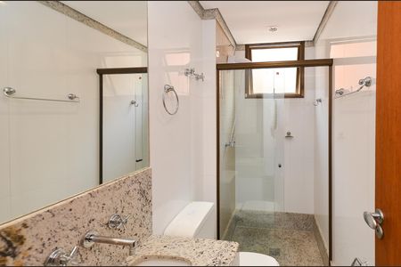 Apartamento para alugar com 150m², 4 quartos e 2 vagasBanheiro Social