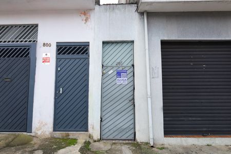 Casa para alugar com 30m², 1 quarto e sem vagaPlaca instalada no portão do imóvel - Código da placa: YACP-1218