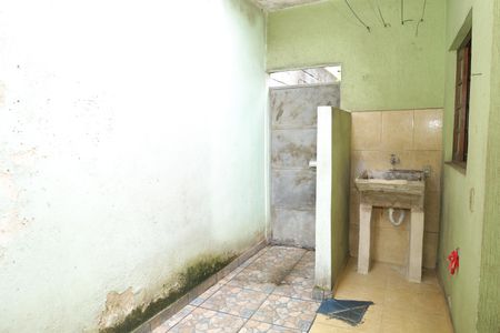 Casa para alugar com 30m², 1 quarto e sem vagaÁrea de Serviço