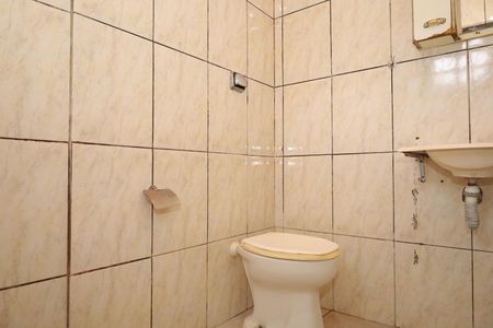 Casa para alugar com 30m², 1 quarto e sem vagaBanheiro