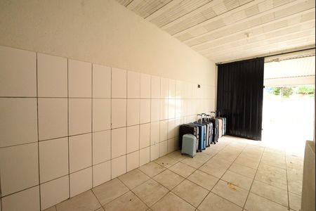 Casa para alugar com 412m², 3 quartos e 4 vagassub loja
