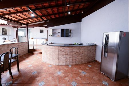 Casa para alugar com 412m², 3 quartos e 4 vagasÁrea comum