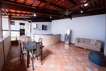 Casa para alugar com 412m², 3 quartos e 4 vagasÁrea comum