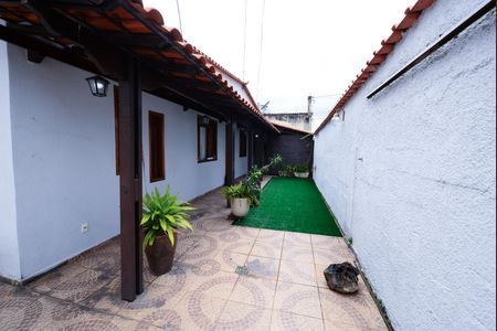 Casa para alugar com 412m², 3 quartos e 4 vagasQuintal