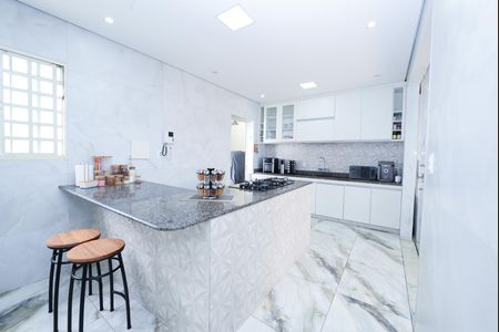 Casa para alugar com 412m², 3 quartos e 4 vagasCozinha