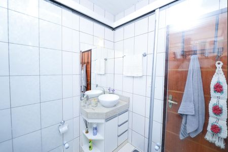 Casa para alugar com 412m², 3 quartos e 4 vagasBanheiro