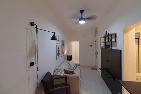 Sala de apartamento para alugar com 2 quartos, 40m² em Liberdade, São Paulo