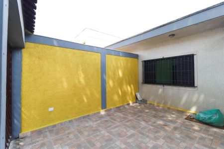 Casa para alugar com 45m², 1 quarto e 1 vaga Casa para alugar com 45m², 1 quarto e 1 vagaGaragem