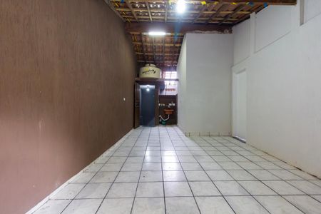 Casa para alugar com 115m², 2 quartos e sem vagaQuintal/Área de Serviço