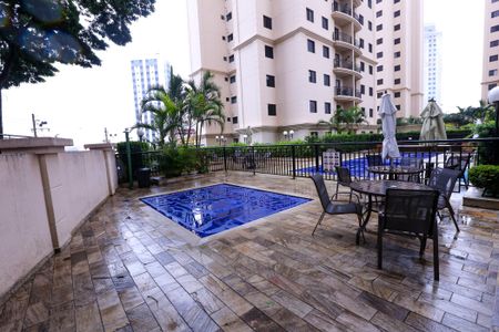 Apartamento para alugar com 80m², 3 quartos e 1 vaga Apartamento para alugar com 80m², 3 quartos e 1 vagaPiscina