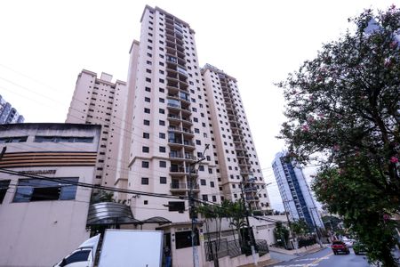 Apartamento para alugar com 80m², 3 quartos e 1 vaga Apartamento para alugar com 80m², 3 quartos e 1 vagaFachada e portaria