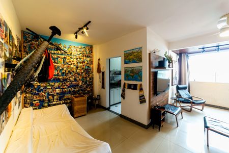 Sala de apartamento à venda com 1 quarto, 60m² em Maria Virgínia, Belo Horizonte