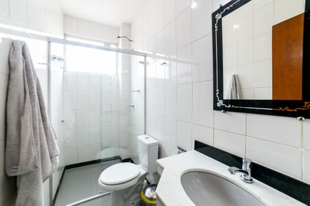 Apartamento à venda com 60m², 1 quarto e 2 vagasBanheiro Social