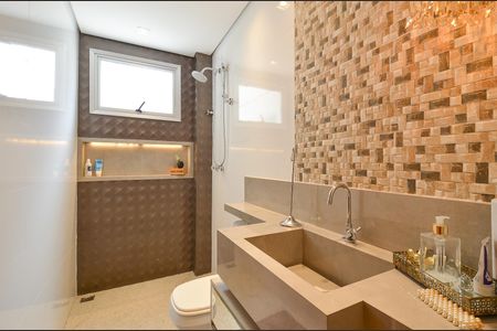 Apartamento à venda com 300m², 4 quartos e 4 vagas Apartamento à venda com 300m², 4 quartos e 4 vagasBanheiro Social