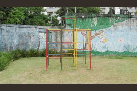 Apartamento à venda com 65m², 2 quartos e 1 vaga