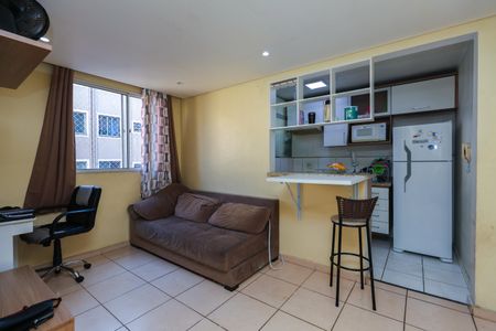 Apartamento para alugar com 2 quartos, 48m² em Jardim Paris, São Paulo