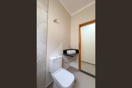 Casa para alugar com 190m², 3 quartos e 2 vagas Casa para alugar com 190m², 3 quartos e 2 vagasBanheiro Social