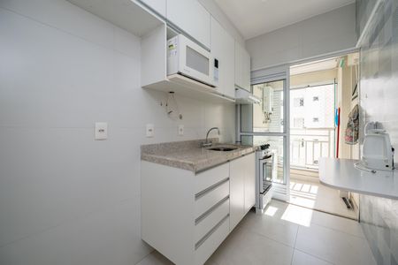 Apartamento para alugar com 63m², 2 quartos e 2 vagasCozinha
