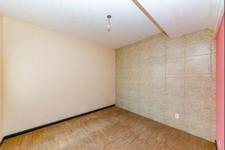 Quarto 1 de casa para alugar com 3 quartos, 150m² em Caiçaras, Belo Horizonte