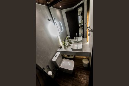 Casa para alugar com 300m², 5 quartos e 3 vagasLavabo