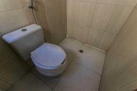 Casa para alugar com 300m², 5 quartos e 3 vagasBanheiro do Quarto 1